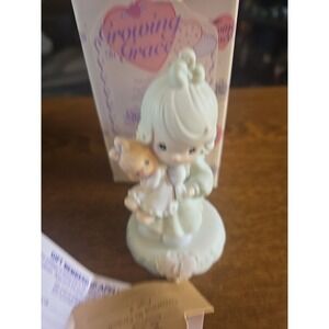 Precious Moments Growing in Grace age 4 Blonde Girl W/ Doll #136239 1994   F108
